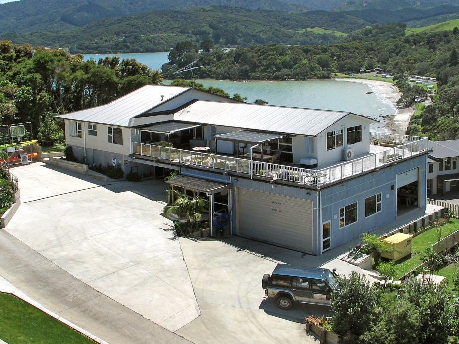 Why Worry Bed And Breakfast Coromandel Town Whitianga Εξωτερικό φωτογραφία